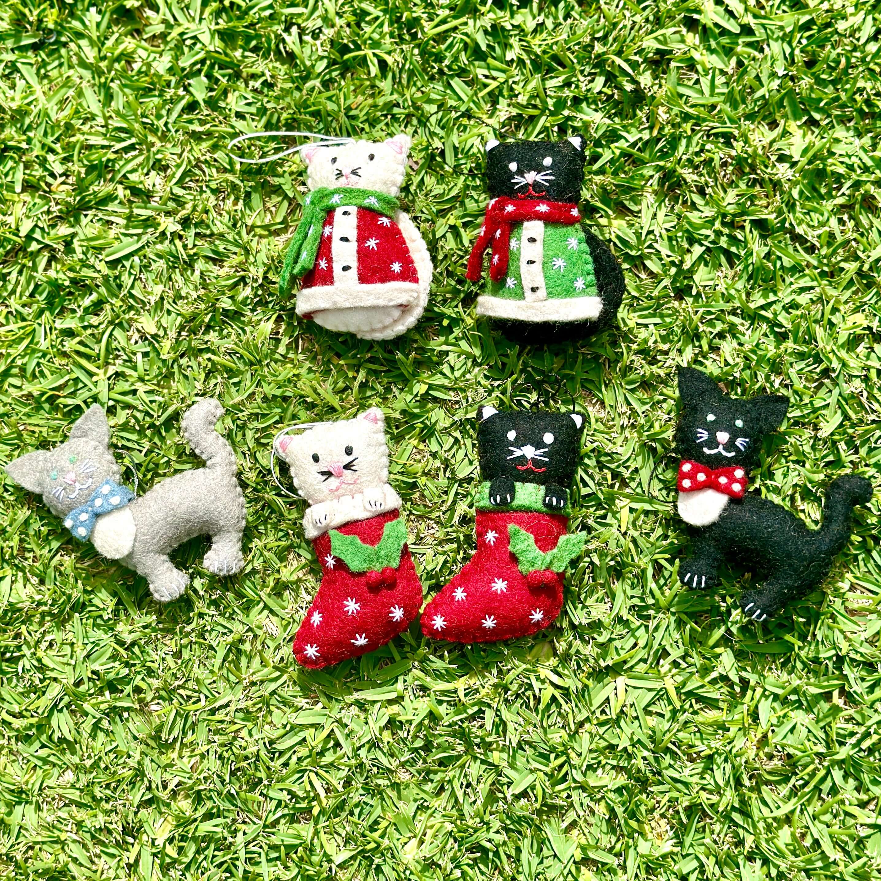 Bow Cat Ornaments